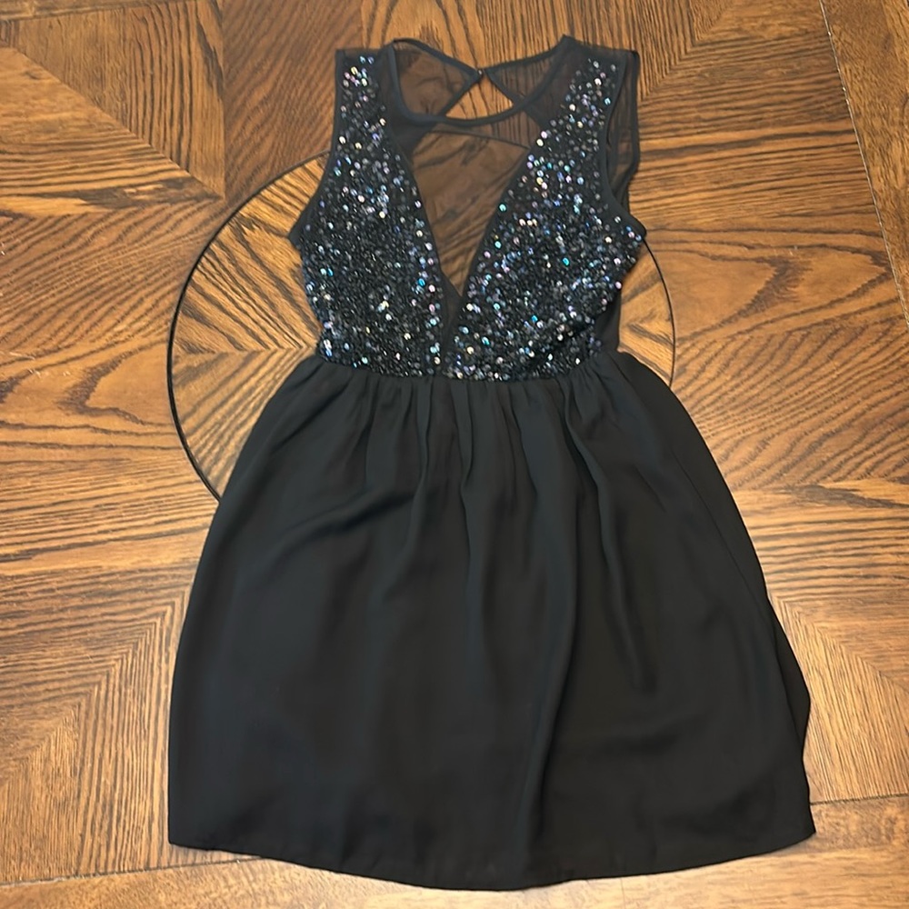 Forever 21 Black Dress